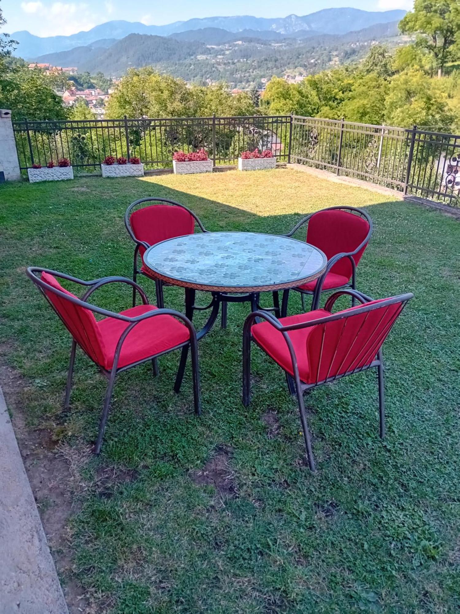 Apartmani Nikolic Βίσεγκραντ Εξωτερικό φωτογραφία