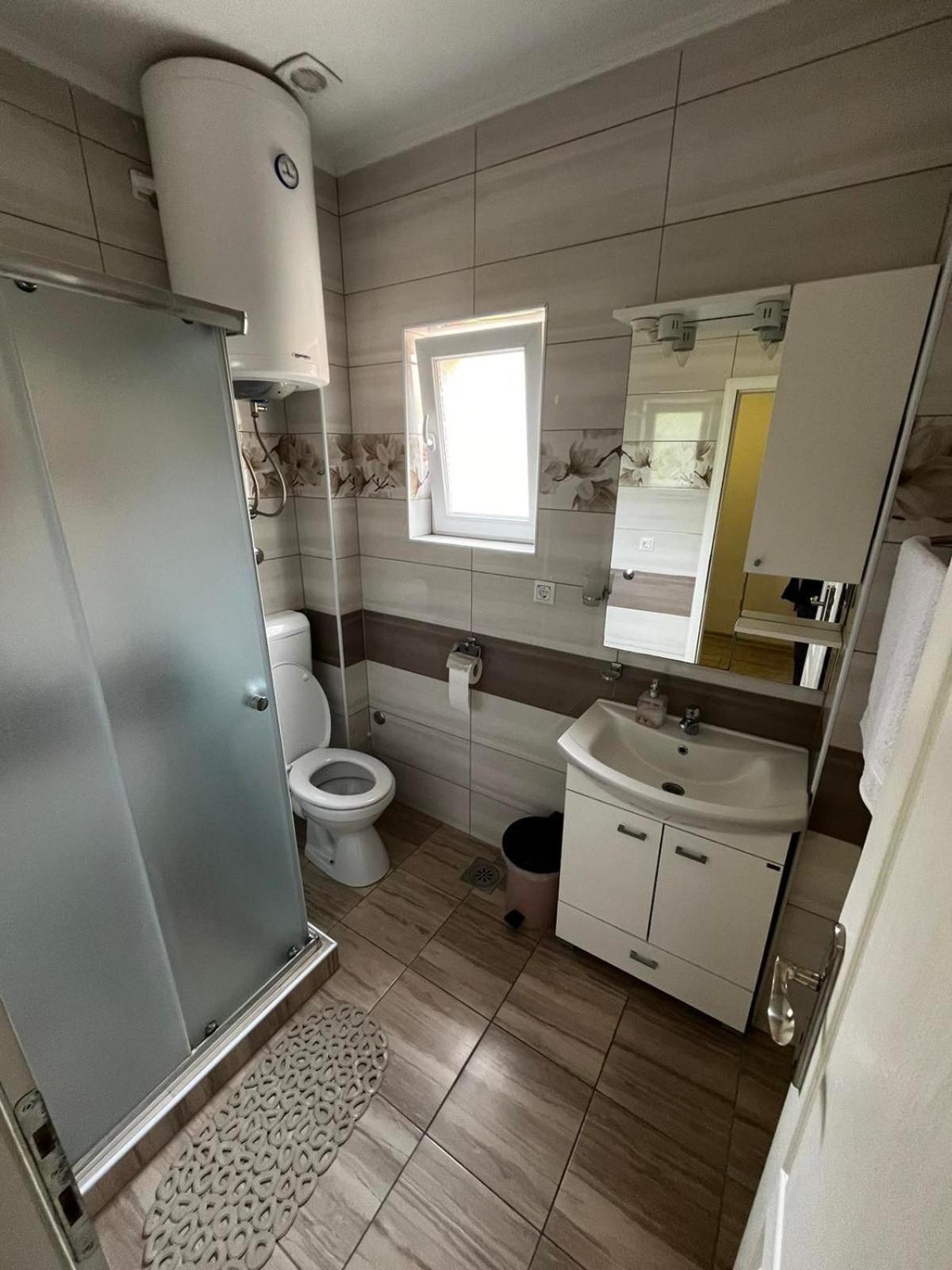Apartmani Nikolic Βίσεγκραντ Δωμάτιο φωτογραφία