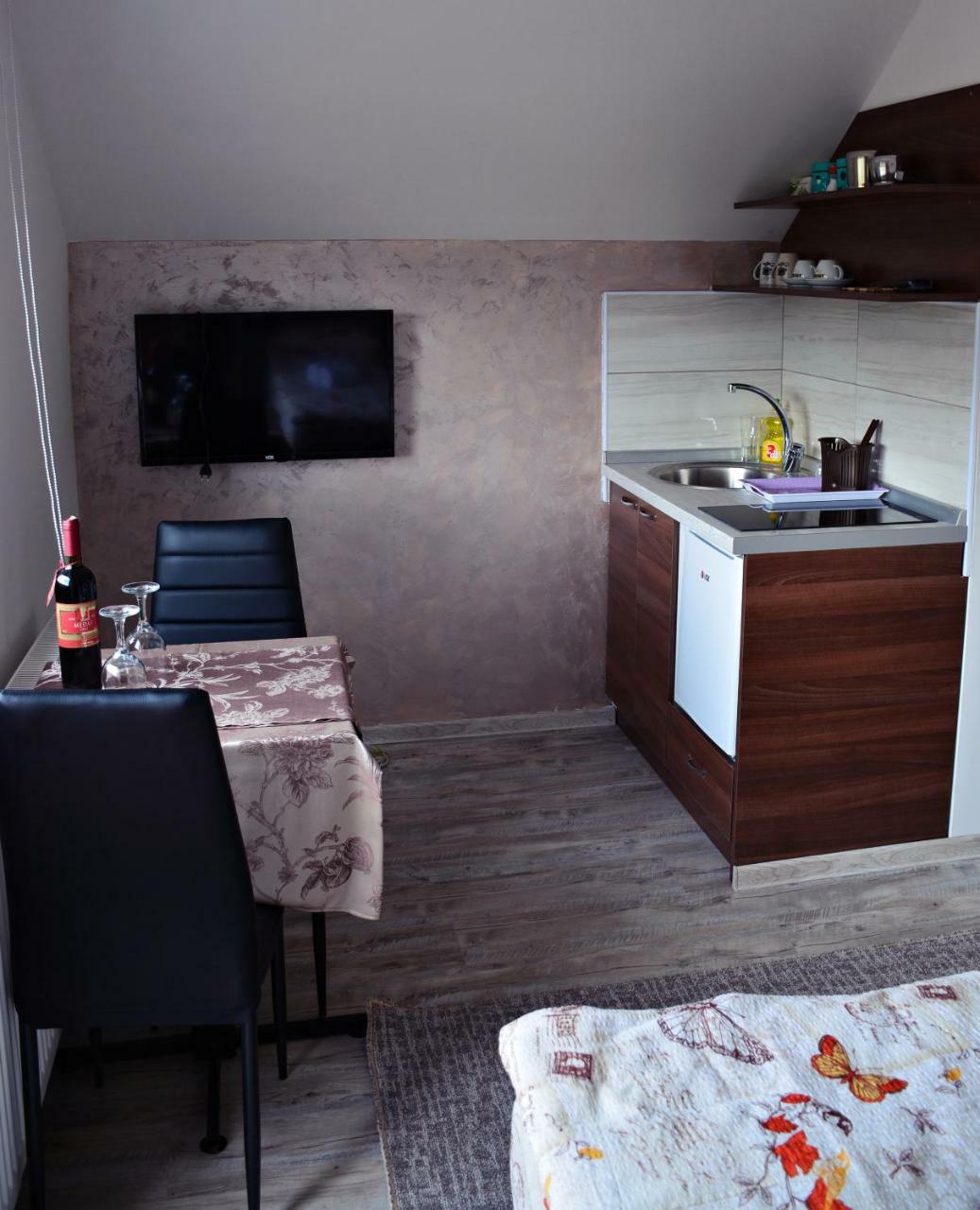 Apartmani Nikolic Βίσεγκραντ Εξωτερικό φωτογραφία