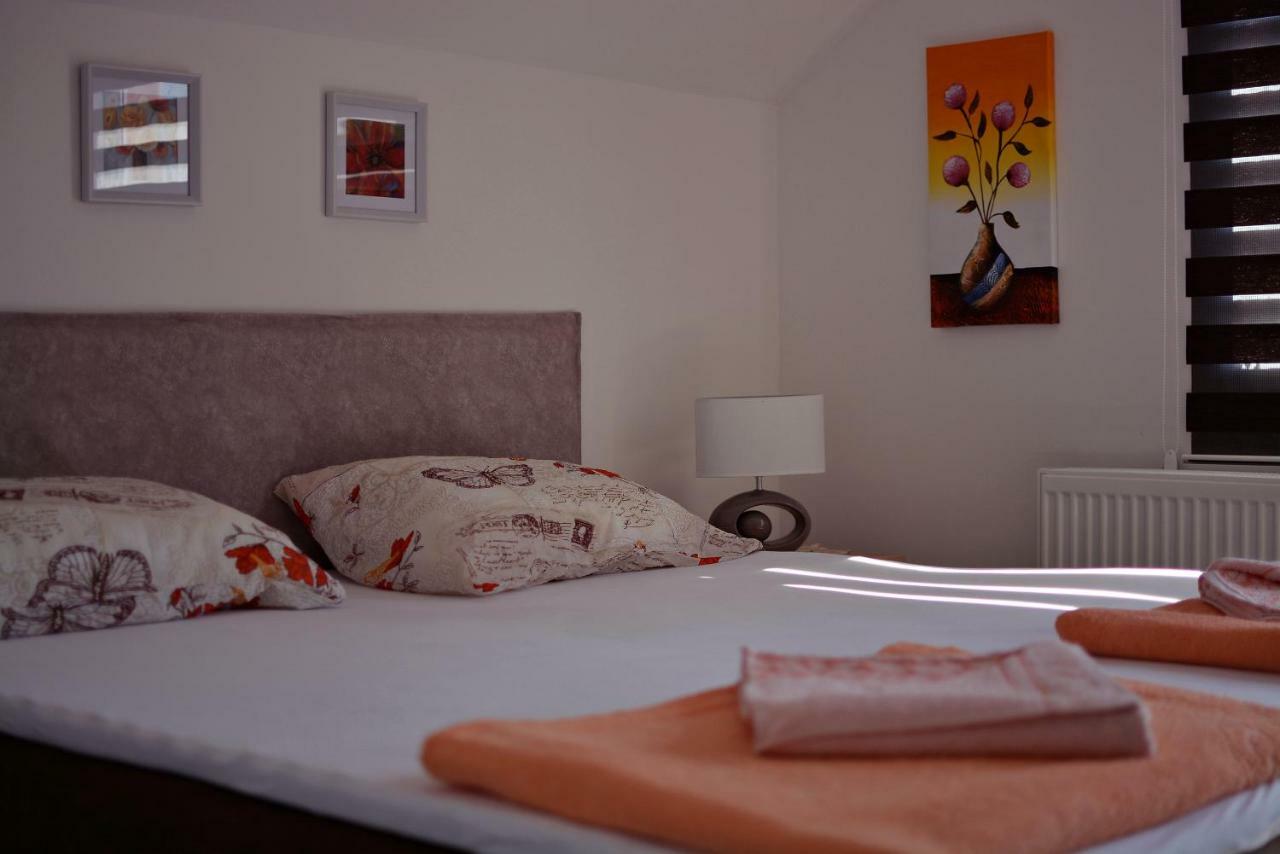 Apartmani Nikolic Βίσεγκραντ Εξωτερικό φωτογραφία