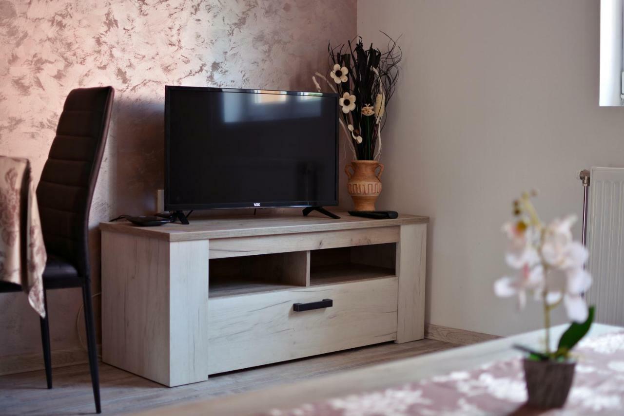 Apartmani Nikolic Βίσεγκραντ Εξωτερικό φωτογραφία