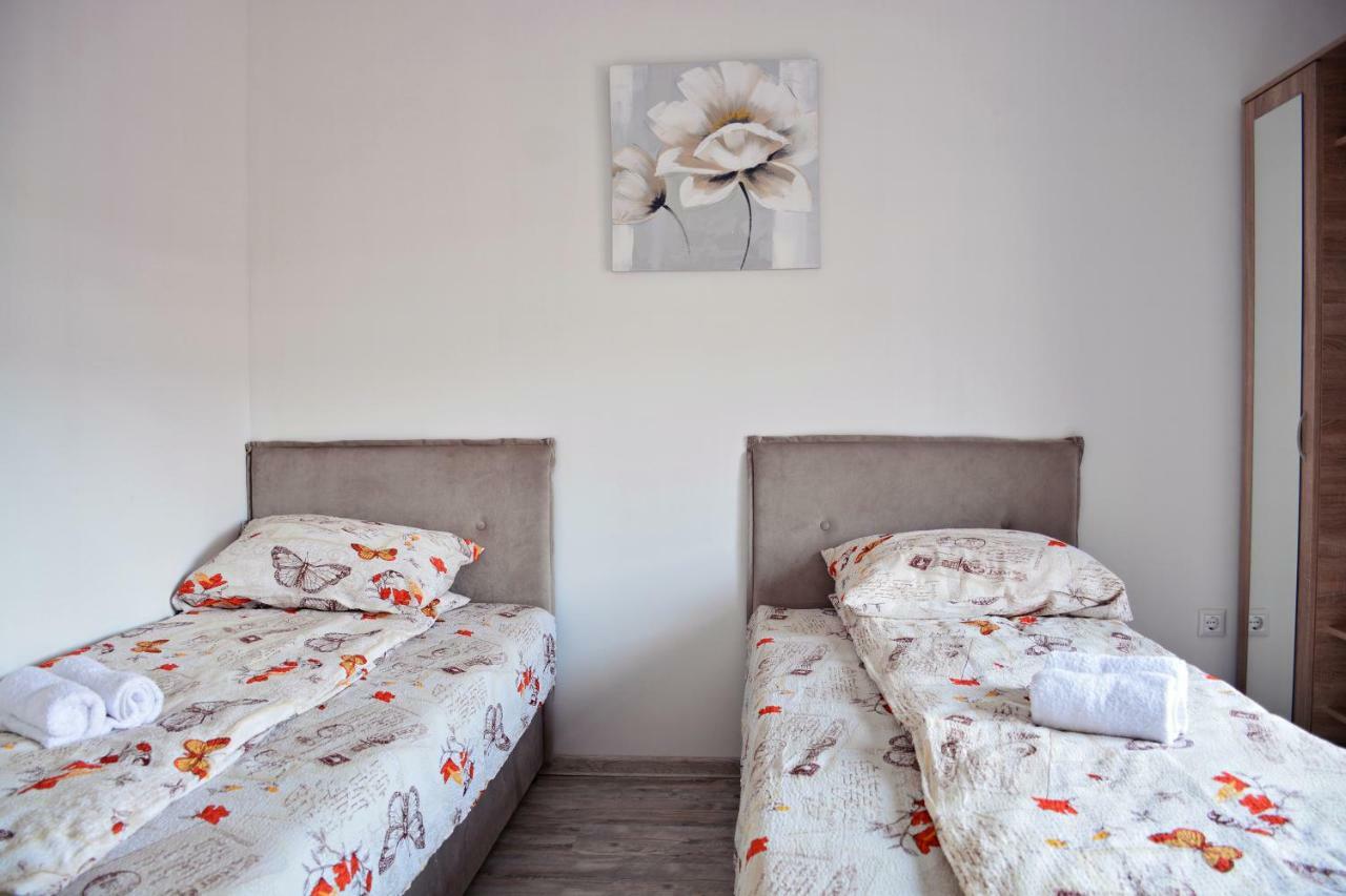 Apartmani Nikolic Βίσεγκραντ Εξωτερικό φωτογραφία